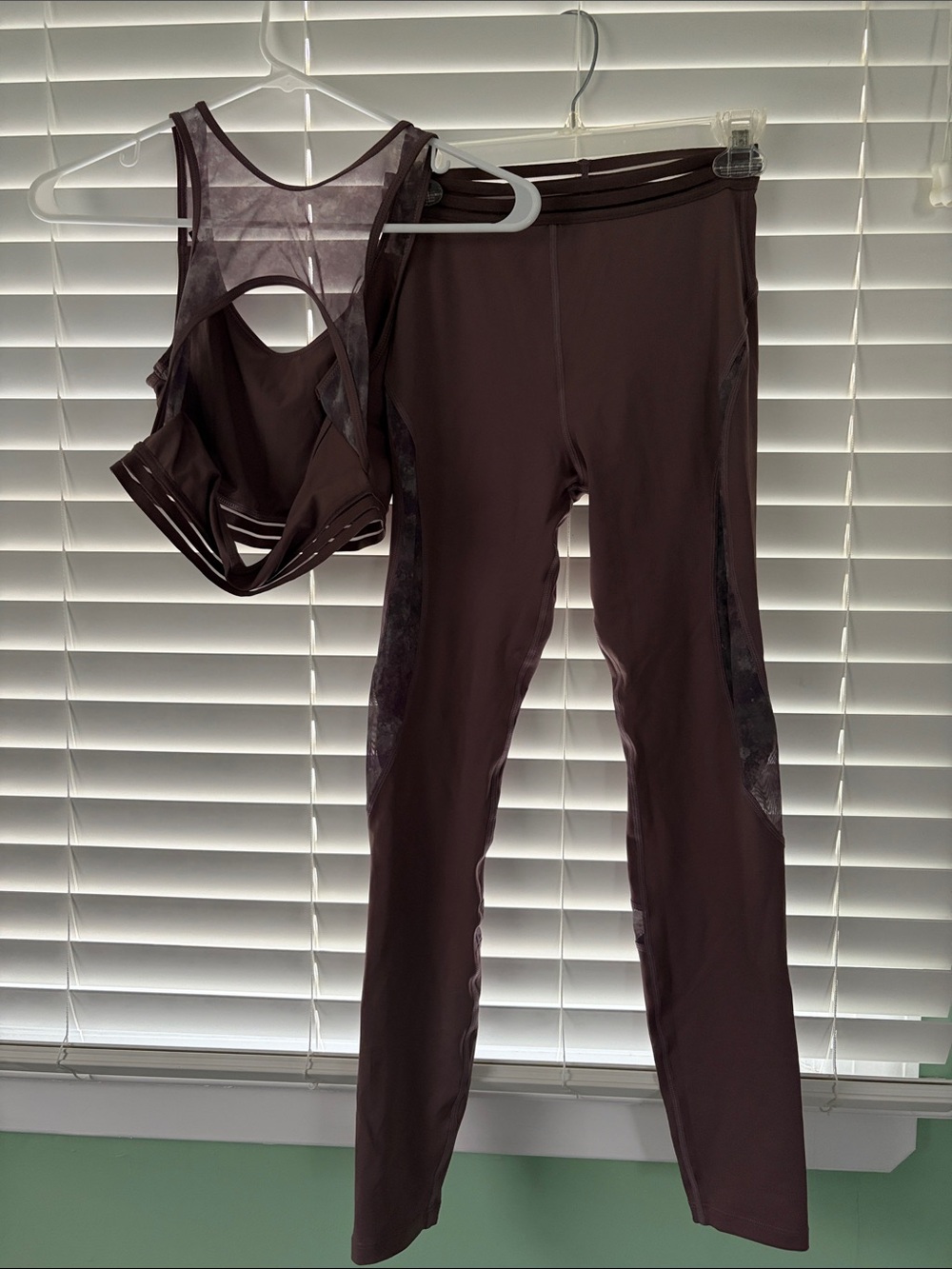 High-Waist Plum Leggings with Matching Strappy Sports Bra Set